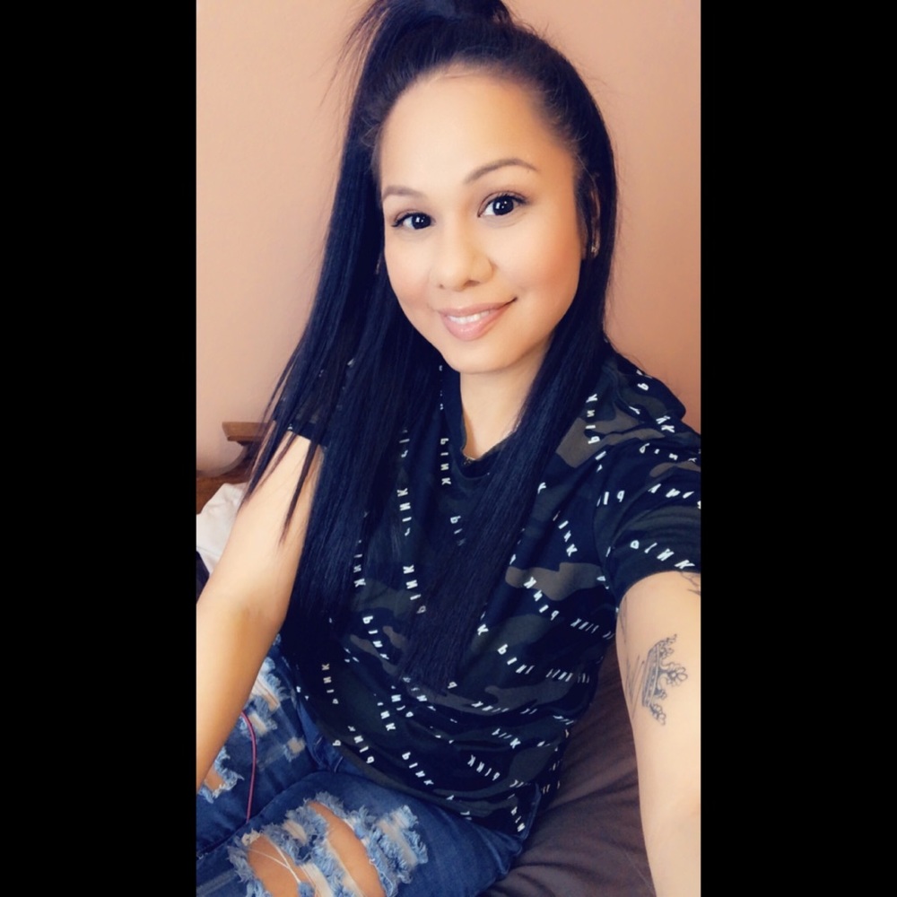 Meet your Posher, Bonita